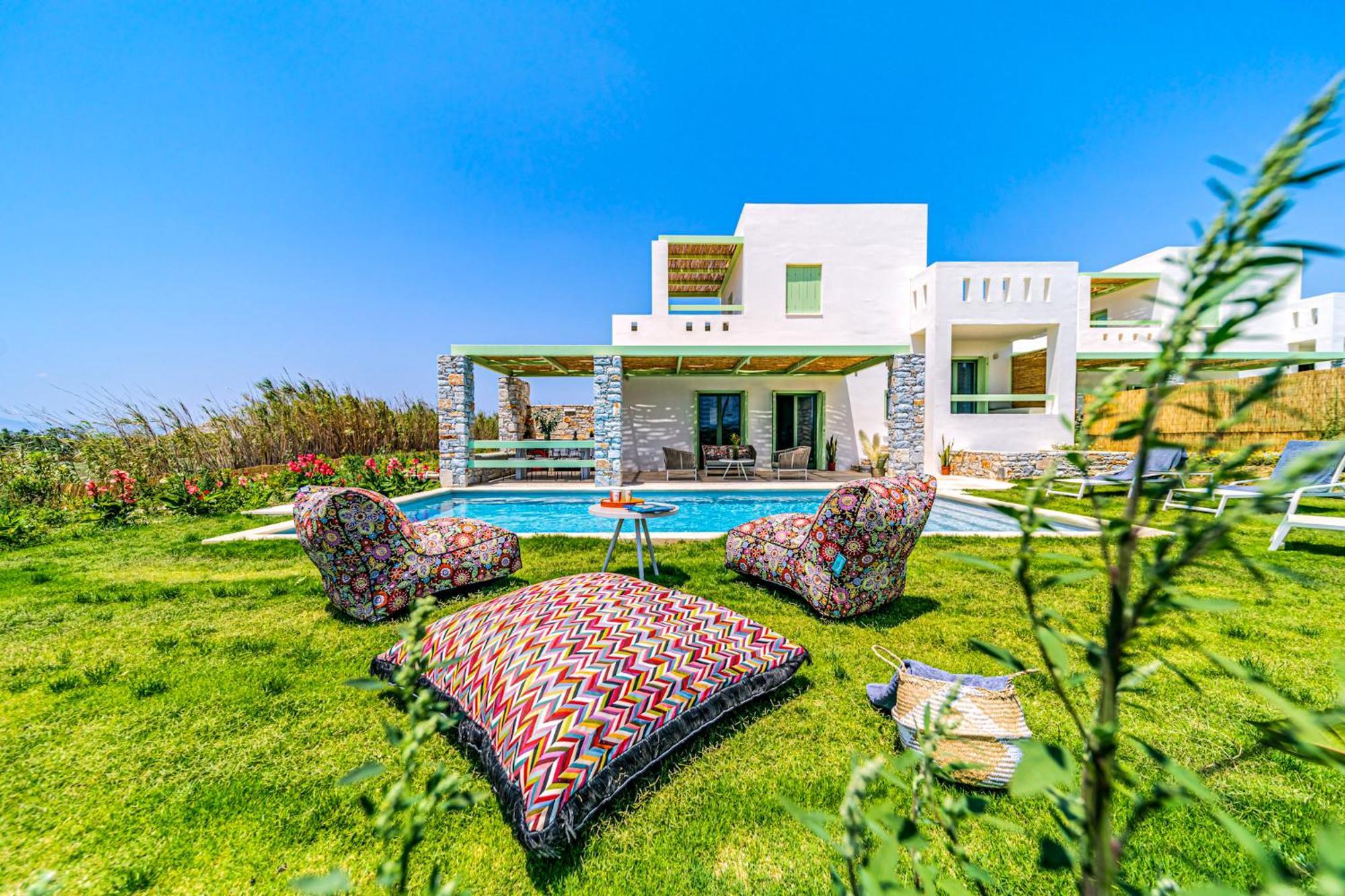 Plioni Villas & Suites Мікрі-Віґла Екстер'єр фото