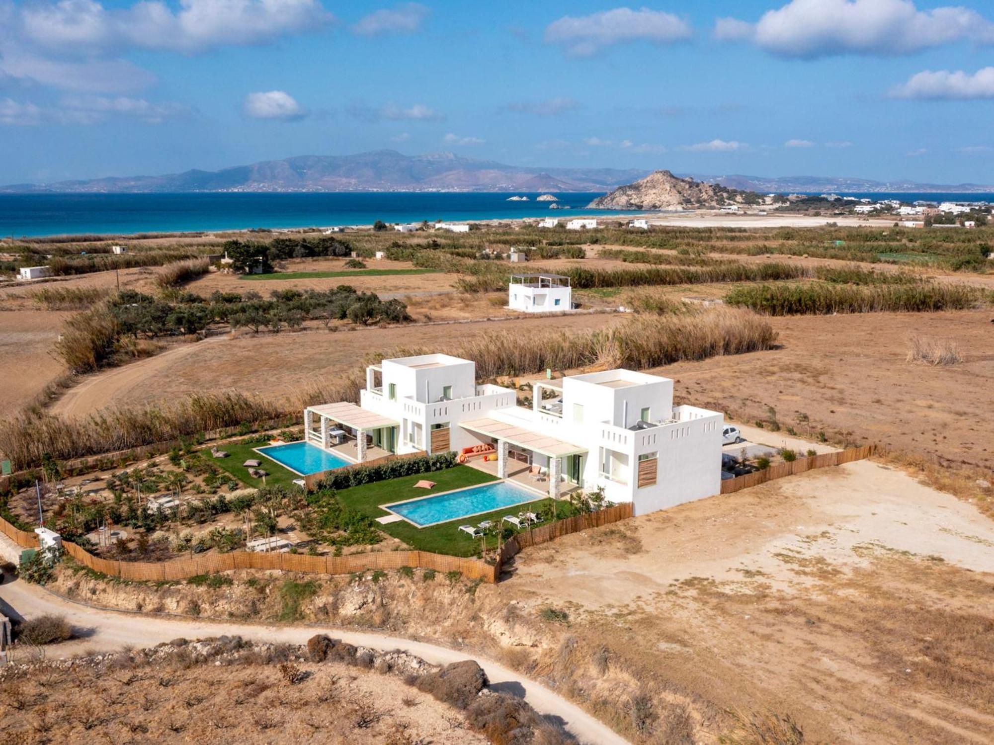 Plioni Villas & Suites Мікрі-Віґла Екстер'єр фото